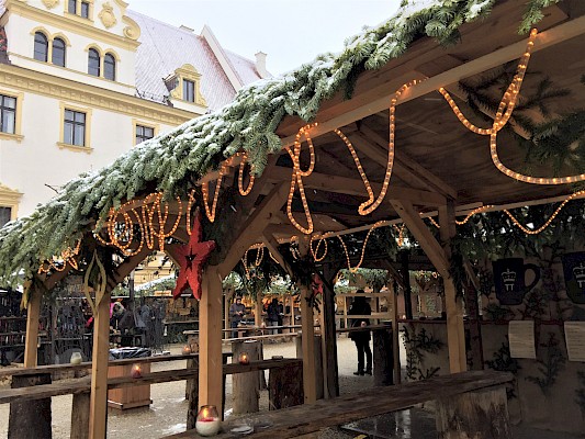 Romantischer weihnachtsmarkt thurn und taxis regensburg