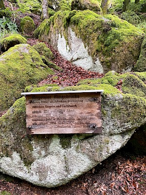 Buchberger Leite Haengebruecke Schild