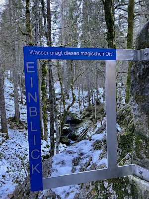 Wanderung Schwarzentenn Alm Wasser praegt diesen magischen Ort