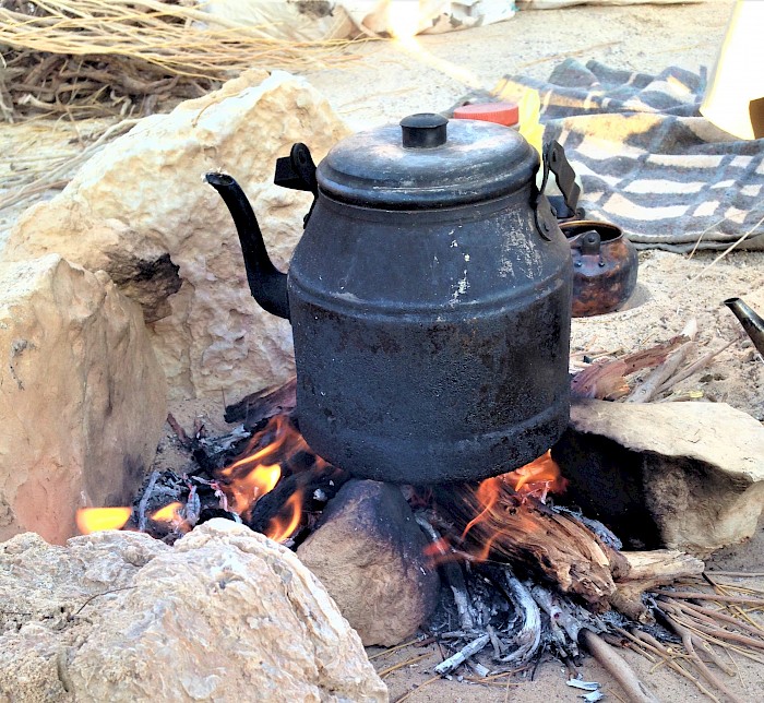 Essen kochen beim Kameltrekking