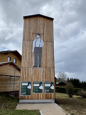 Holzweg Neuschönau Station Einstieg ins Berufsleben