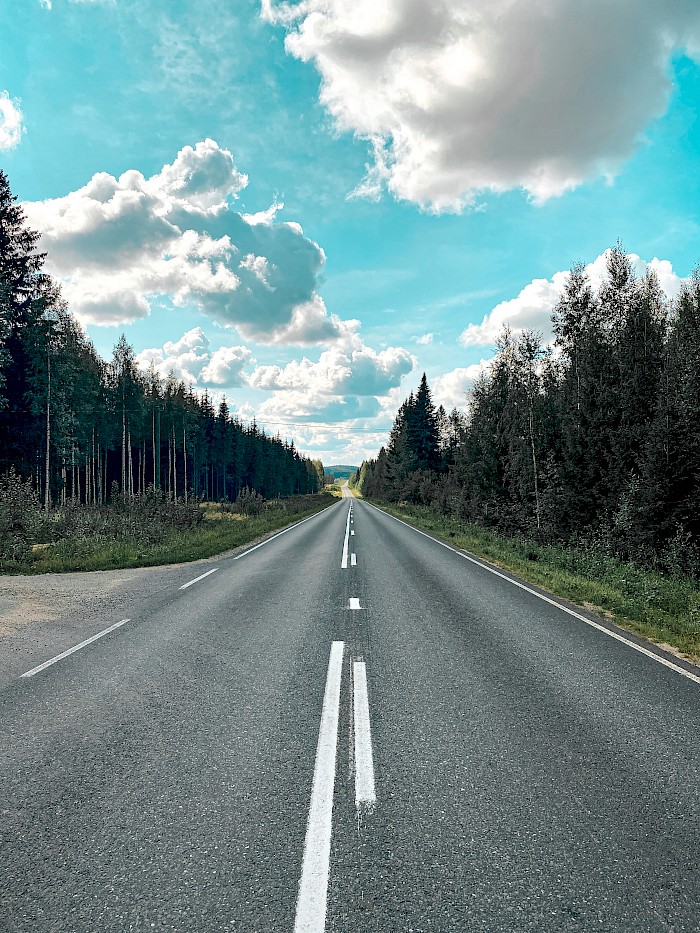 Straße nach Tahko